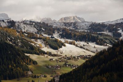 Autore: Alberto Garettini
Titolo: Prima neve sulle Dolomiti
Anno: 2014